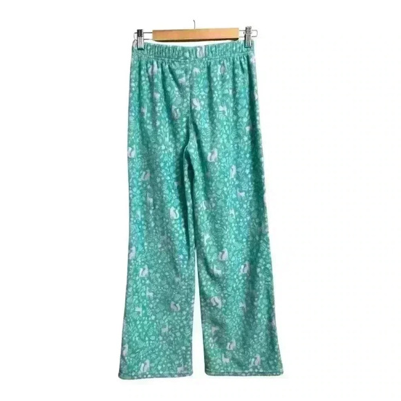 🆕Eddie Bauer Girls PJ fleece pants. In excellent condition! - Picture 2 of 6